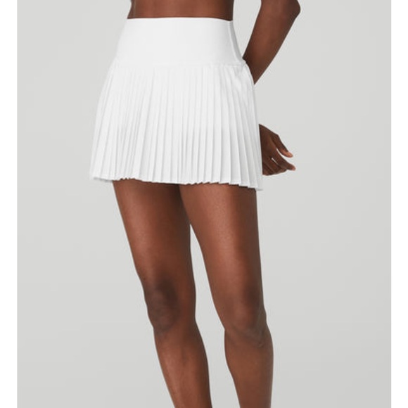 Dresses & Skirts - NWOT Alo Yoga Grand Slam Tennis skirt XS White